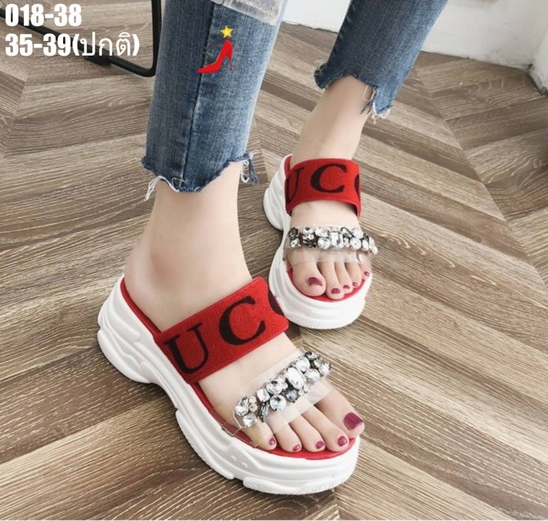 รองเท้าแตะแบบสวม gucci