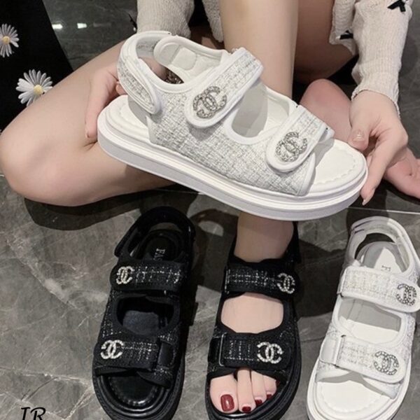 รองเท้ารัดส้น ทรงสวย