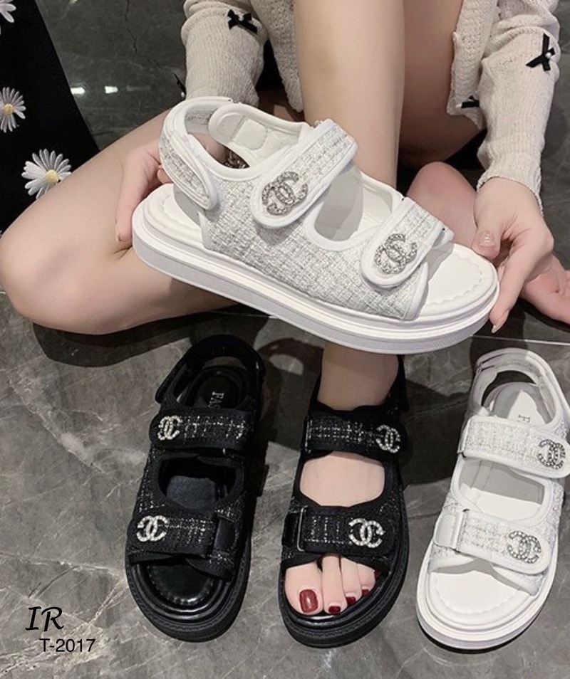 รองเท้ารัดส้น ทรงสวย